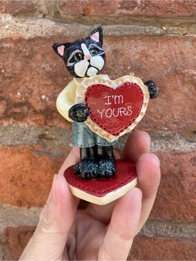 Hand-Painted Black Cat Figurine Holding Red Heart - I'm Yours